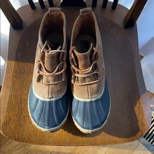 Sorel Out and About women’s boots. Size 7